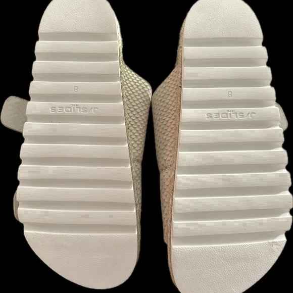 J Slides Leighton Snake Embossed Leather Slide Sandal NWOB - Picture 4 of 4